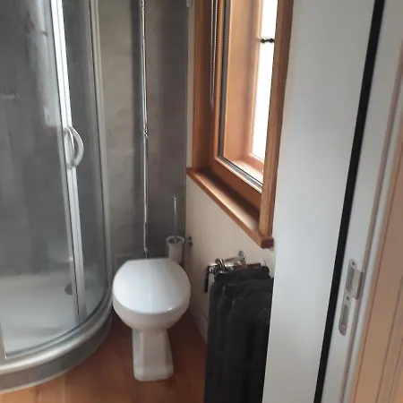 Homestay Stadtvilla An Der Viergelindenbruecke Rostock
